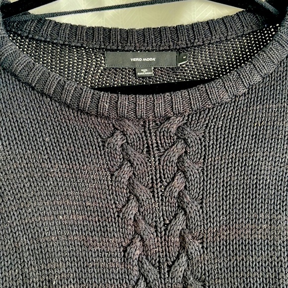 Vero Moda Sweater - Picture 2 of 4